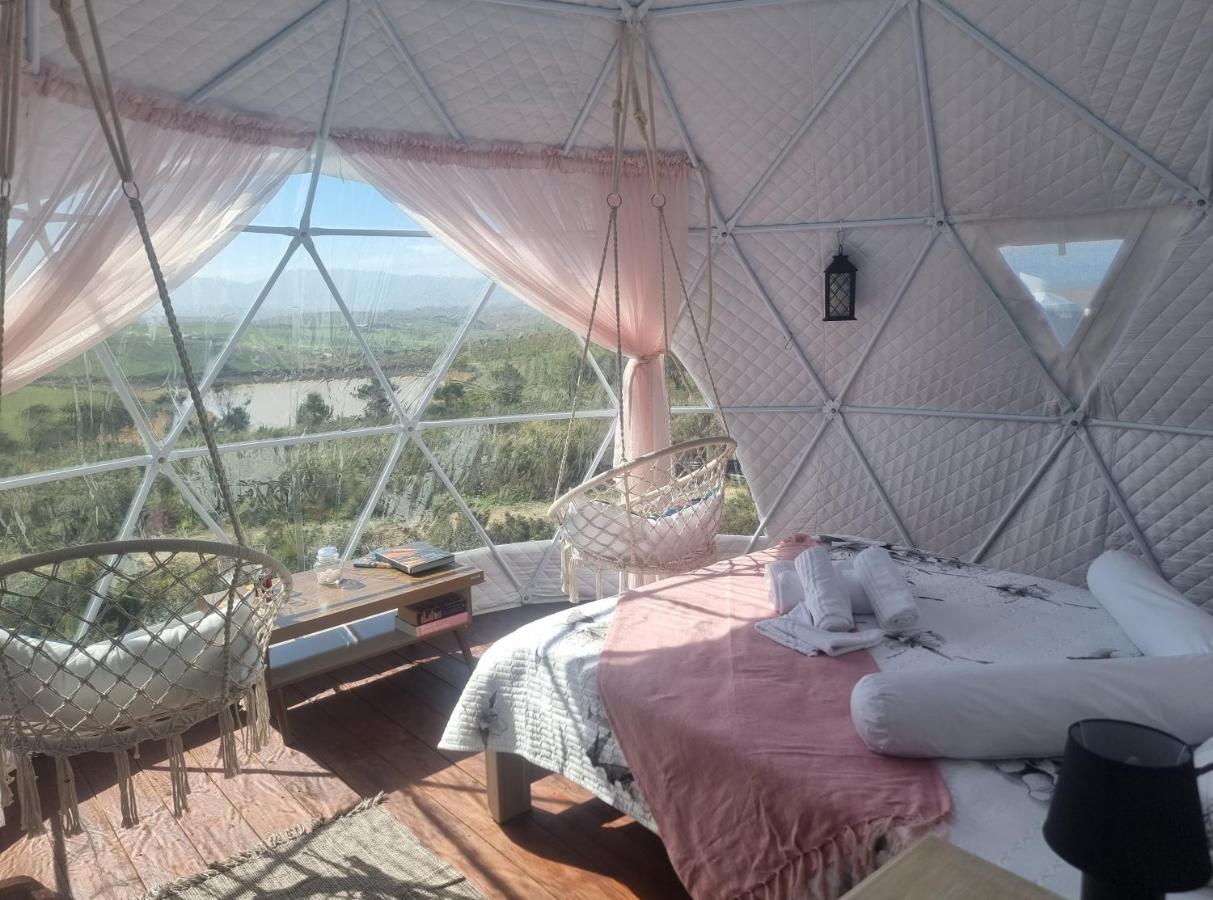 Pom Gratz - Ecodomes Hotel Hartebeesrivier Buitenkant foto